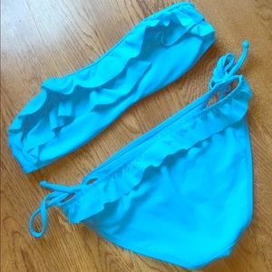 hollister ruffle strapless swimsuit